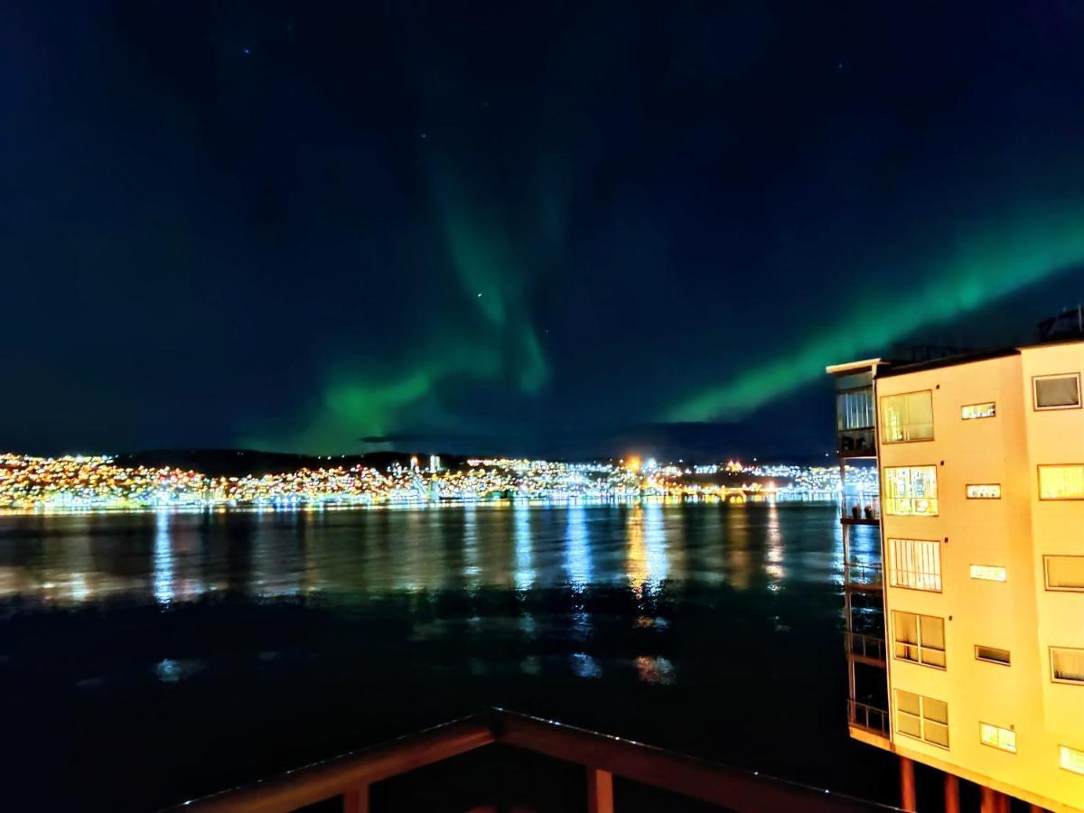 Top Floor Apartment With A Magic View Tromsø Eksteriør bilde